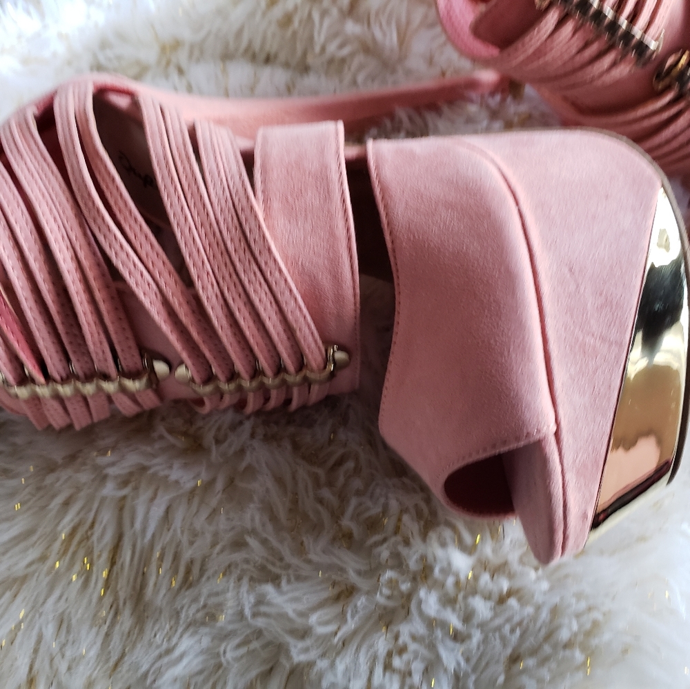Brand New Qupid Pink High Heel - Picture 5 of 6